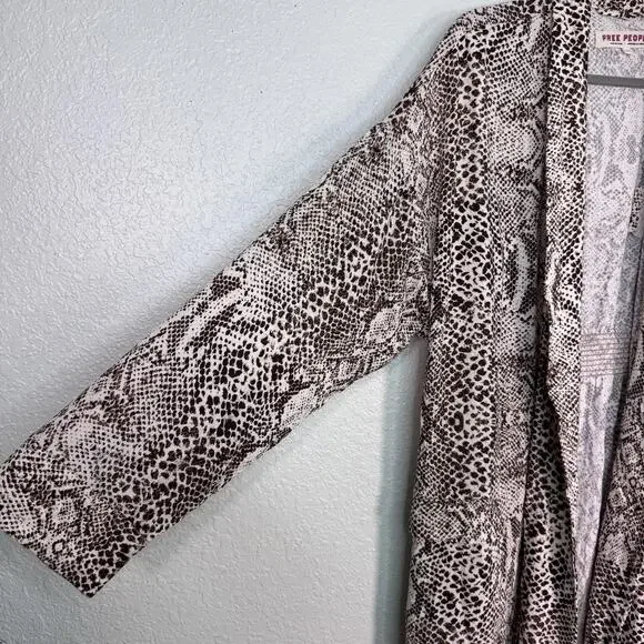 Free People Duster Cardigan Womens Small Wild Nights Snakeskin Snake Print Open - Picture 6 of 12